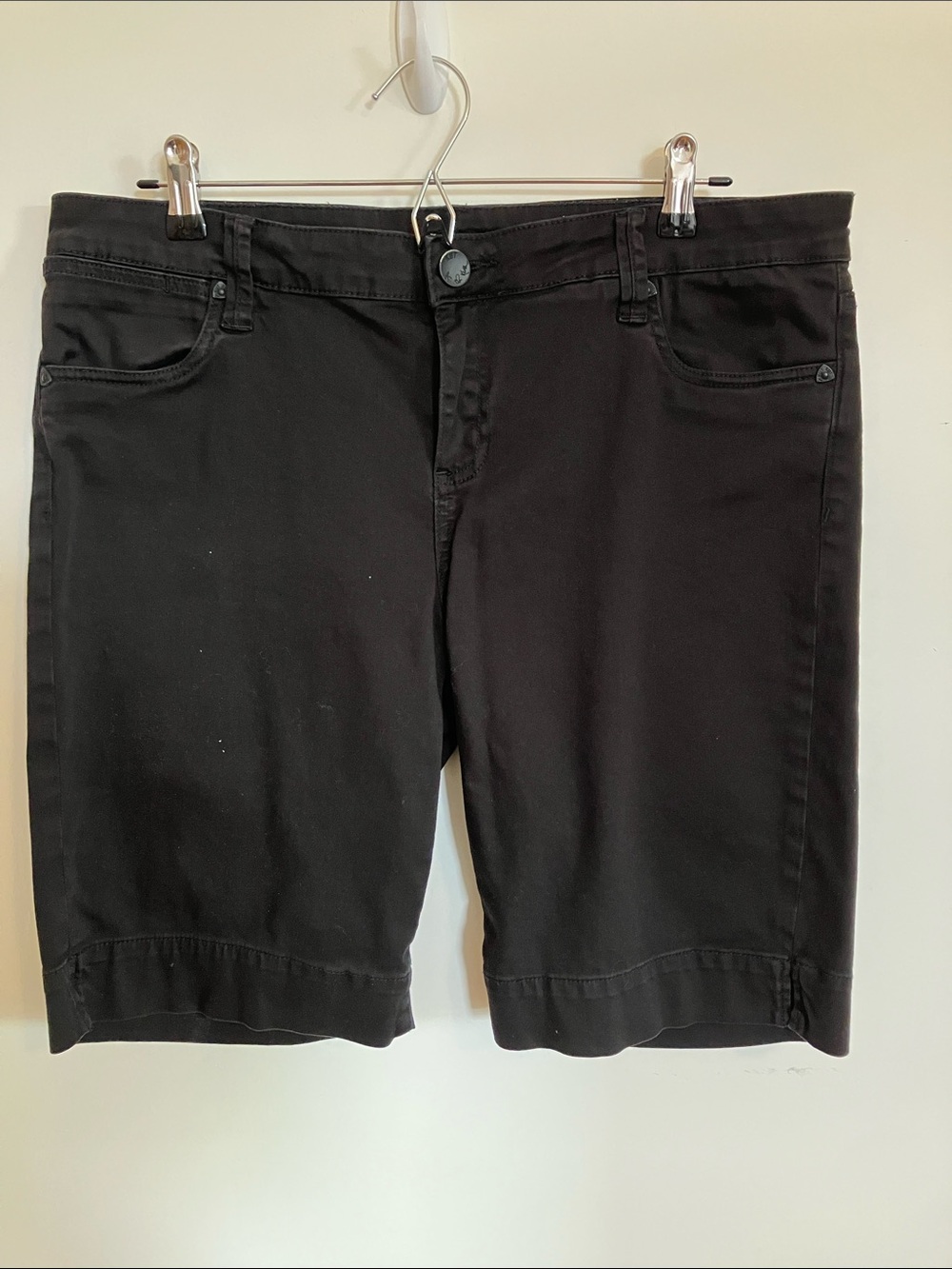 Kut from the Kloth Black Bermuda Shorts
